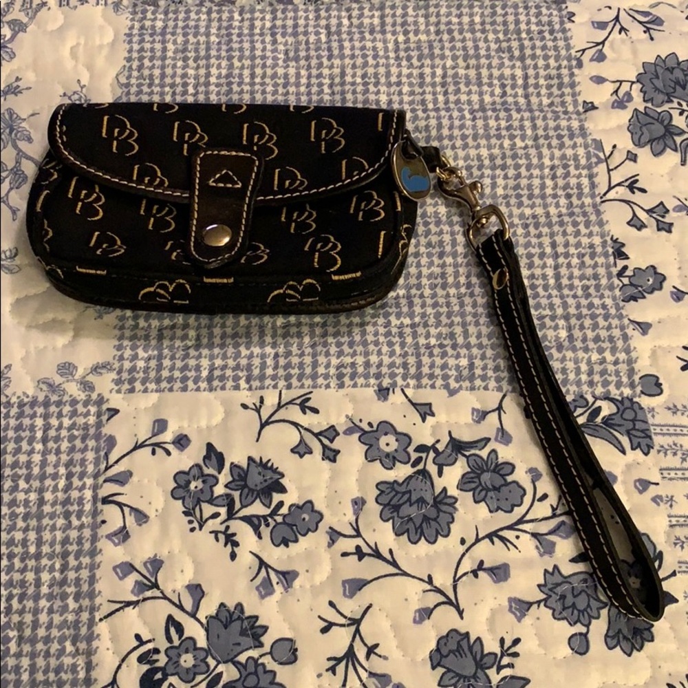 Dooney & Bourke Black and Brown Wristlet very nice